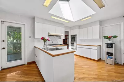 222-60 Birmington Parkway, Bayside, NY 11364 - Photo 10