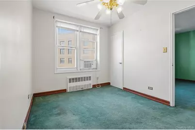 7510 Yellowstone Boulevard #5L, Rego Park, NY 11374 - Photo 10