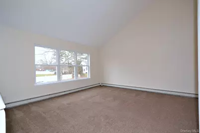 30 Apex Drive, Coram, NY 11727 - Photo 16