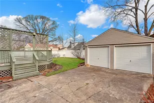 2217 7th St, East Meadow, NY 11554 - Photo 28