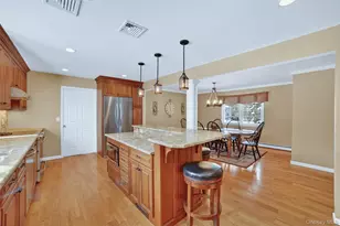 423 Rutledge Dr, Yorktown Heights, NY 10598 - Photo 10