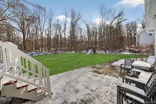 423 Rutledge Dr, Yorktown Heights, NY 10598 - Photo 36