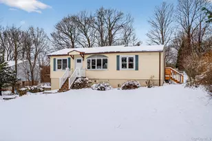 9 Ludwig Dr, Monroe, NY 10950 - Photo 2