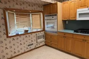 73 Peconic St, Selden, NY 11784 - Photo 6