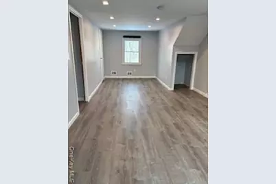 73 Peconic Street, Selden, NY 11784 - Photo 10