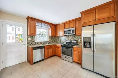3 Radburn Lane, Port Jefferson Station, NY 11776 - Photo 14
