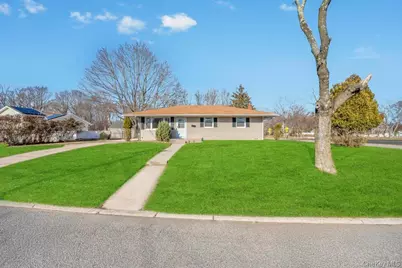 3 Radburn Lane, Port Jefferson Station, NY 11776 - Photo 4