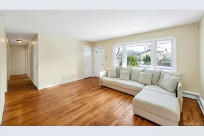 3 Radburn Lane, Port Jefferson Station, NY 11776 - Photo 8