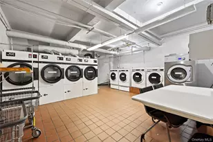 35-35 75th St, Jackson Heights, NY 11372 - Photo 16