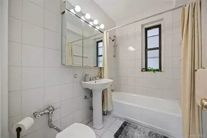 35-35 75th Street #324, Jackson Heights, NY 11372 - Photo 12