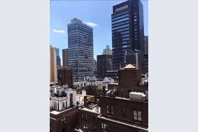 145 E 48th Street #22C, New York, NY 10017 - Photo 2