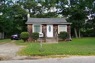 193 Commack Rd, Mastic Beach, NY 11951 - Photo 2