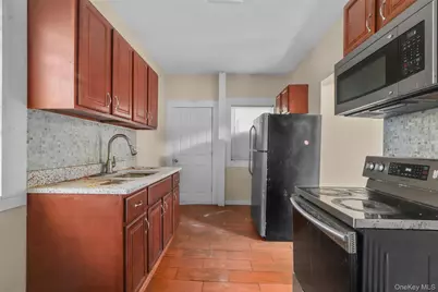 112 S 7th Avenue, Mount Vernon, NY 10550 - Photo 6