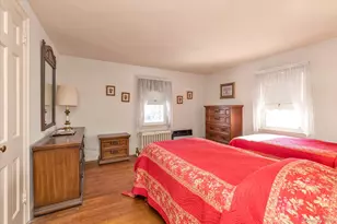 22 Hathaway Dr, Garden City, NY 11530 - Photo 6