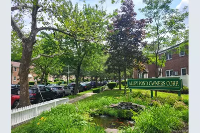 224-23 Kingsbury Avenue #B, Oakland Gardens, NY 11364 - Photo 2