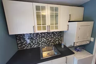 224-23 Kingsbury Ave, Oakland Gardens, NY 11364 - Photo 18