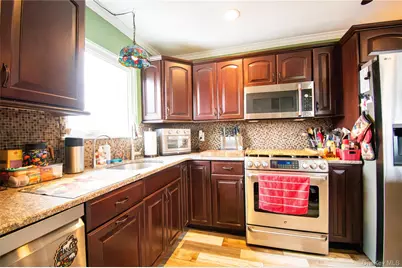 1390 America Avenue, West Babylon, NY 11704 - Photo 12