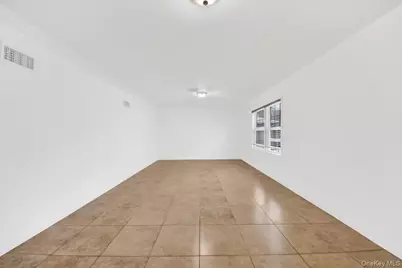 52 Sears Avenue, Elmsford, NY 10523 - Photo 6