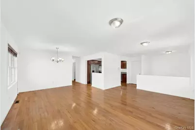 52 Sears Avenue, Elmsford, NY 10523 - Photo 14