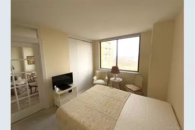 27010 Grand Central Parkway #10X, Floral Park, NY 11005 - Photo 12