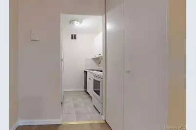 87-30 62nd Avenue #7D, Rego Park, NY 11374 - Photo 8