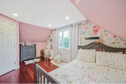 10 Pickwick Court, Stony Brook, NY 11790 - Photo 22