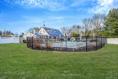 10 Pickwick Court, Stony Brook, NY 11790 - Photo 6