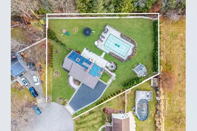 10 Pickwick Court, Stony Brook, NY 11790 - Photo 32