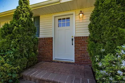 22 Eastover Drive, East Northport, NY 11731 - Photo 2