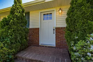 22 Eastover Dr, East Northport, NY 11731 - Photo 2