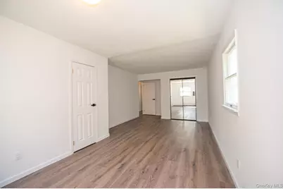 22 Eastover Drive, East Northport, NY 11731 - Photo 20