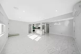 1 Munro Blvd, Valley Stream, NY 11581 - Photo 14