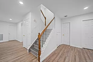 118 Fairway View Dr, Commack, NY 11725 - Photo 40