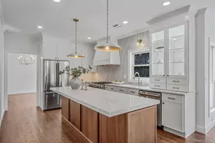 118 Fairway View Dr, Commack, NY 11725 - Photo 12