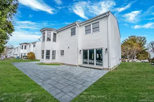 118 Fairway View Dr, Commack, NY 11725 - Photo 48