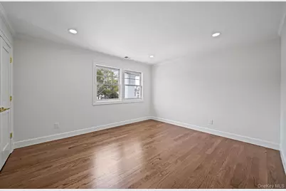 118 Fairway View Drive #118, Commack, NY 11725 - Photo 24