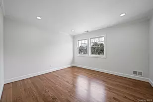 118 Fairway View Dr, Commack, NY 11725 - Photo 26