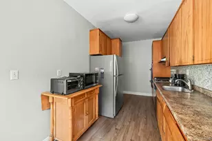 1015 Old Post Rd, Mamaroneck, NY 10543 - Photo 8