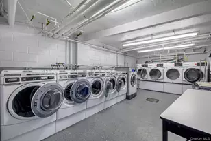 1015 Old Post Rd, Mamaroneck, NY 10543 - Photo 20