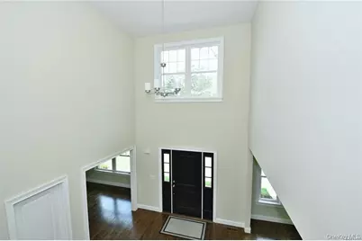 4 Lotto Court, Lake Grove, NY 11755 - Photo 26