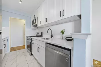 5500 Fieldston Road #8AA, Bronx, NY 10471 - Photo 2