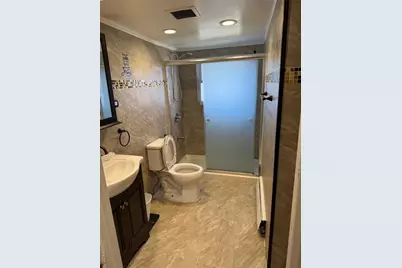 118 Lincoln Avenue, Deer Park, NY 11729 - Photo 6