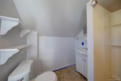 309 Litchfield Avenue, Elmont, NY 11003 - Photo 18