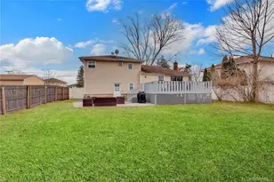 64 Eileen Ave, Plainview, NY 11803 - Photo 24