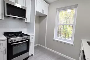 144-17 Grand Central Pkwy, Kew Gardens, NY 11435 - Photo 20