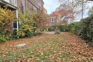 144-17 Grand Central Pkwy, Kew Gardens, NY 11435 - Photo 28