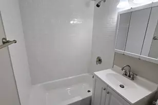 144-17 Grand Central Pkwy, Kew Gardens, NY 11435 - Photo 8