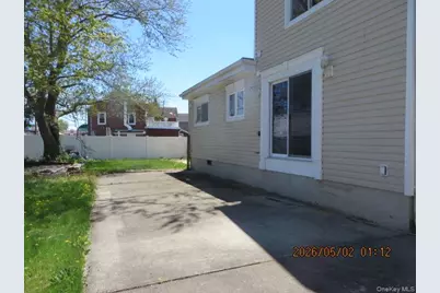 2449 Wallen Lane, North Bellmore, NY 11710 - Photo 18