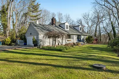 4 Paul Revere Lane, Centerport, NY 11721 - Photo 42