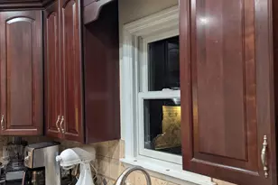 71 Longview Ave, White Plains, NY 10605 - Photo 4